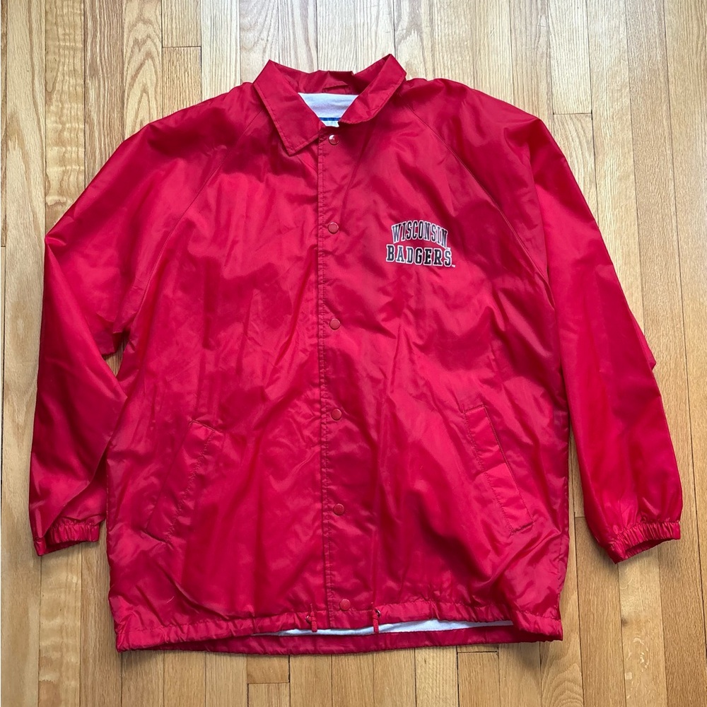 Vintage Wisconsin Badgers Logo 7 Men’s Full Button Windbreaker Jacket Large Red